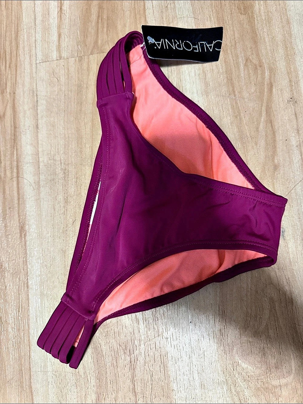 Aqua Marina Bikini Top in Purple & Pink NWT